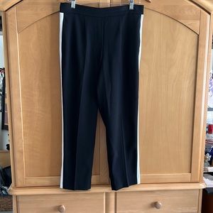 Woman’s Aritzia/Babaton black crepe pull on  pants.  Size 8.